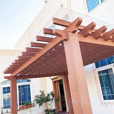İyi bir fiyat. Özel WPC Pergola Su geçirmez Modern Ahşap Pergola Düşük Bakım çevrimiçi