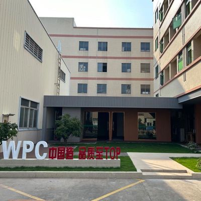 İyi bir fiyat. Ahşap Plastik WPC Duvar Kaplama Özel Dış Kompozit Ahşap Kaplama çevrimiçi