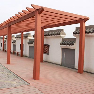 İyi bir fiyat. Modern WPC Pergola Composite Decking Board ile Hafif çevrimiçi