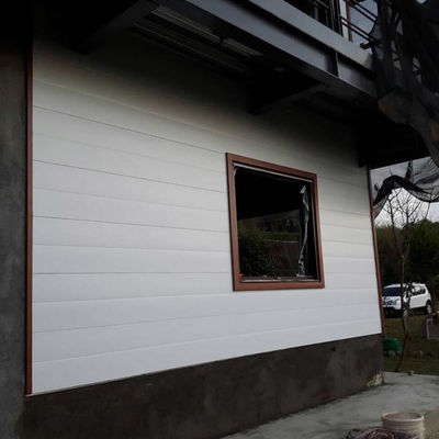 İyi bir fiyat. Kaplama WPC Panel Yaprak Ahşap Plastik Kompozit Siding Panel çevrimiçi